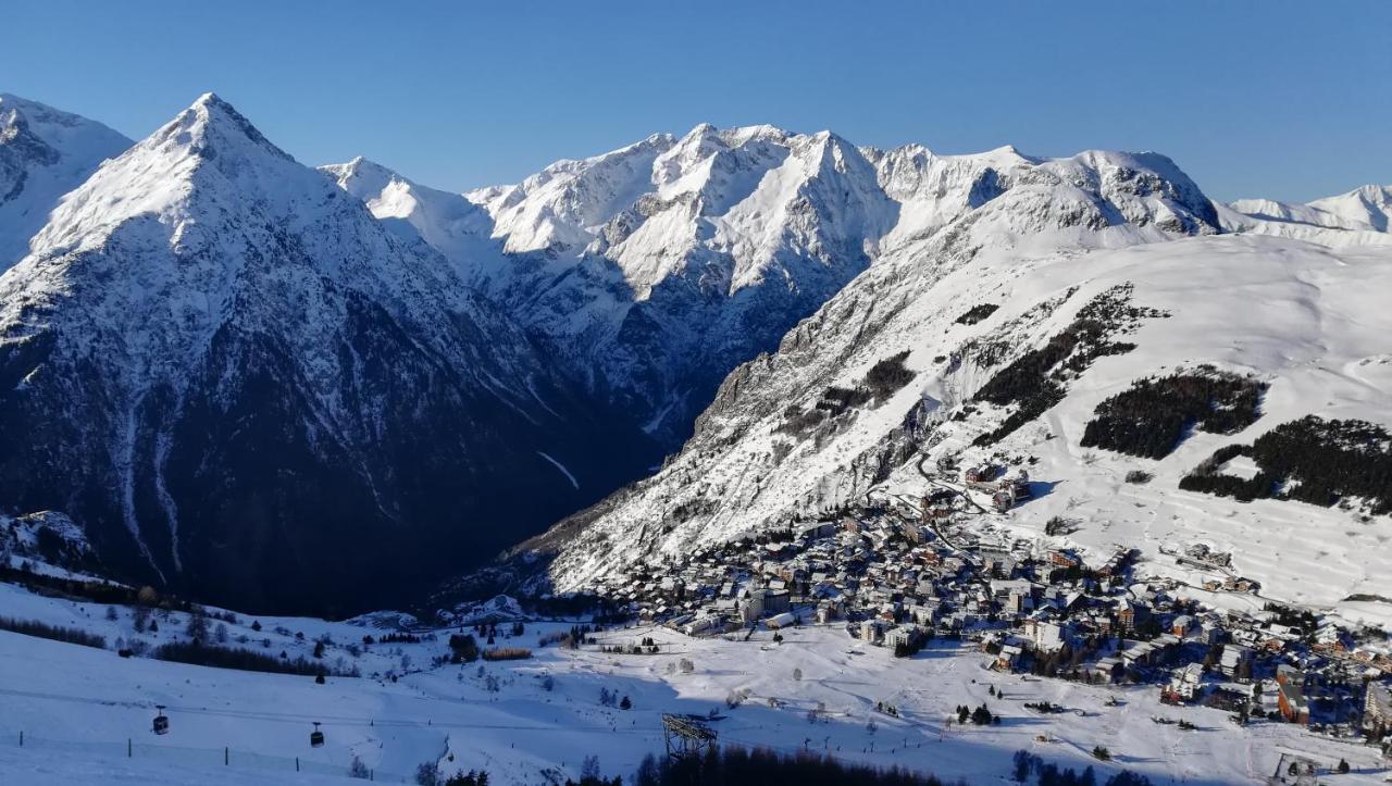 T2 Meuble Tourisme 3 Etoiles, Pied Des Pistes-Parking Prive Avec Balcon Et Superbe Vue Appartement Les Deux Alpes Buitenkant foto